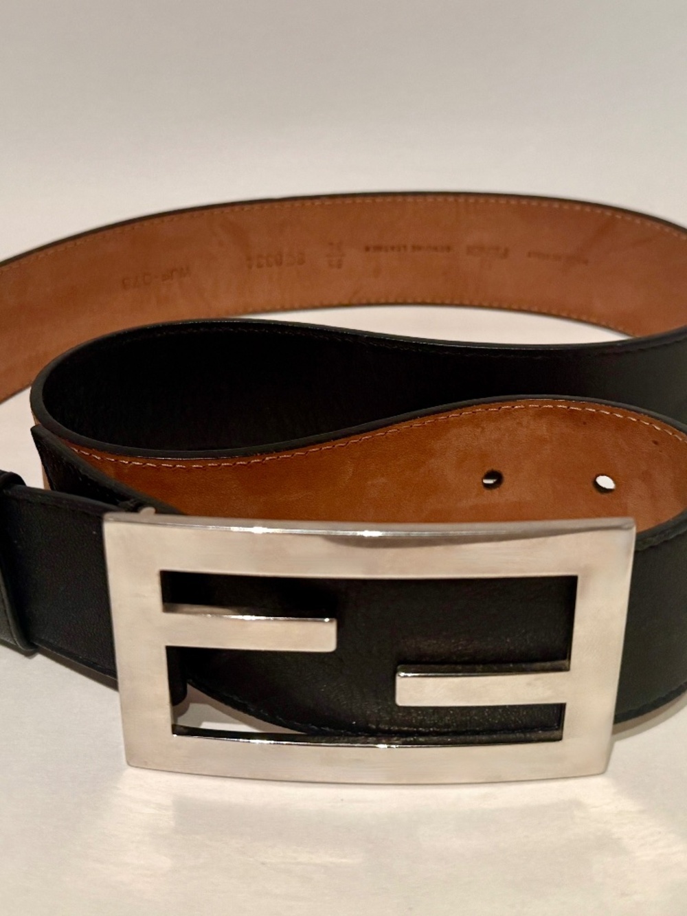 Authentic Fendi "FF" Black Genuine Leather Buckle Belt 85cm/34in Vintage